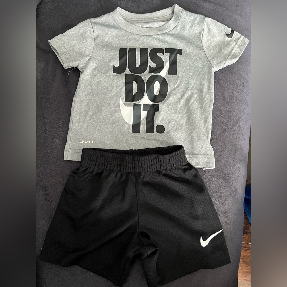 Nike dri-fit toddler matching gray shirt and black shorts set